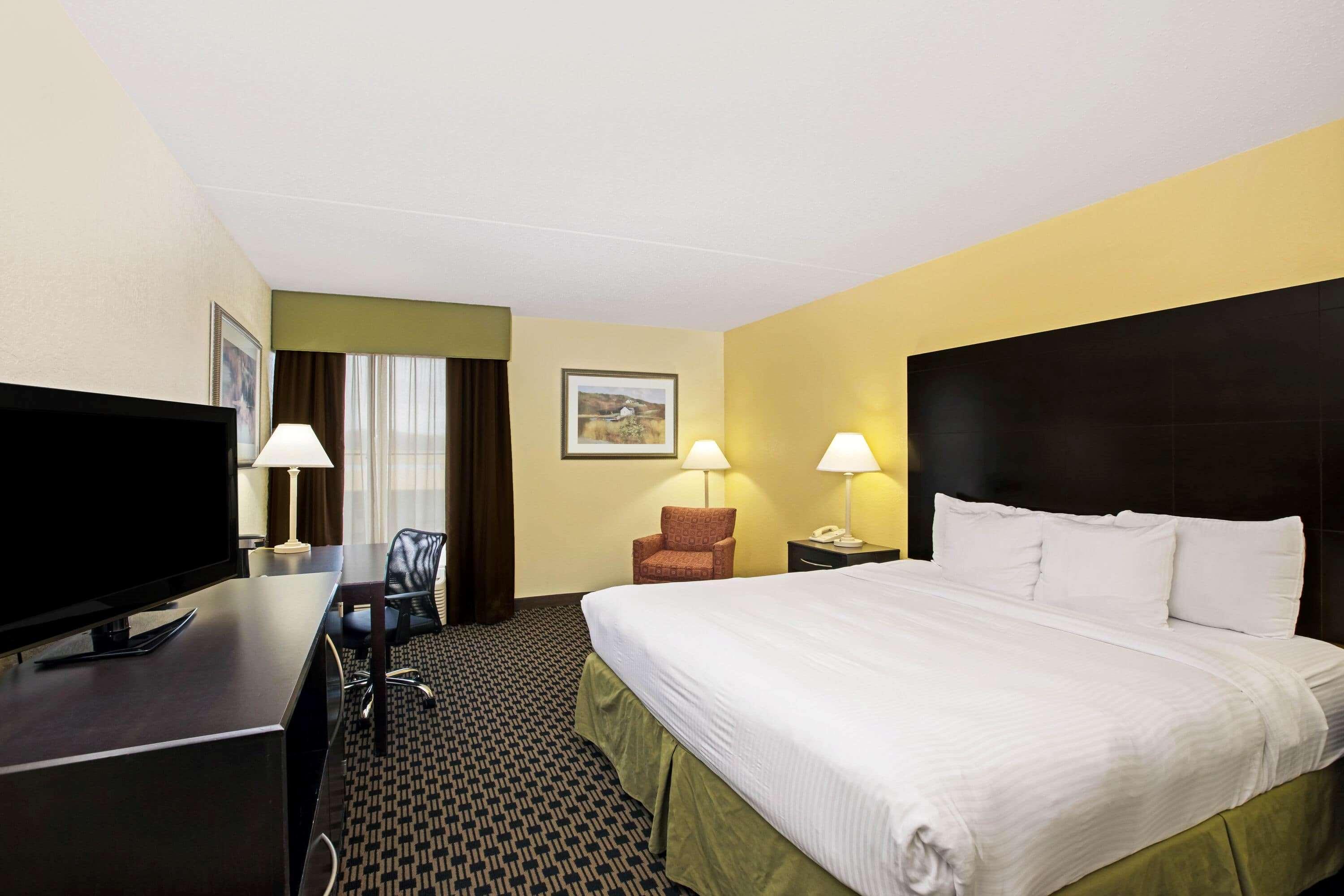 La Quinta By Wyndham Salina Hotel Luaran gambar