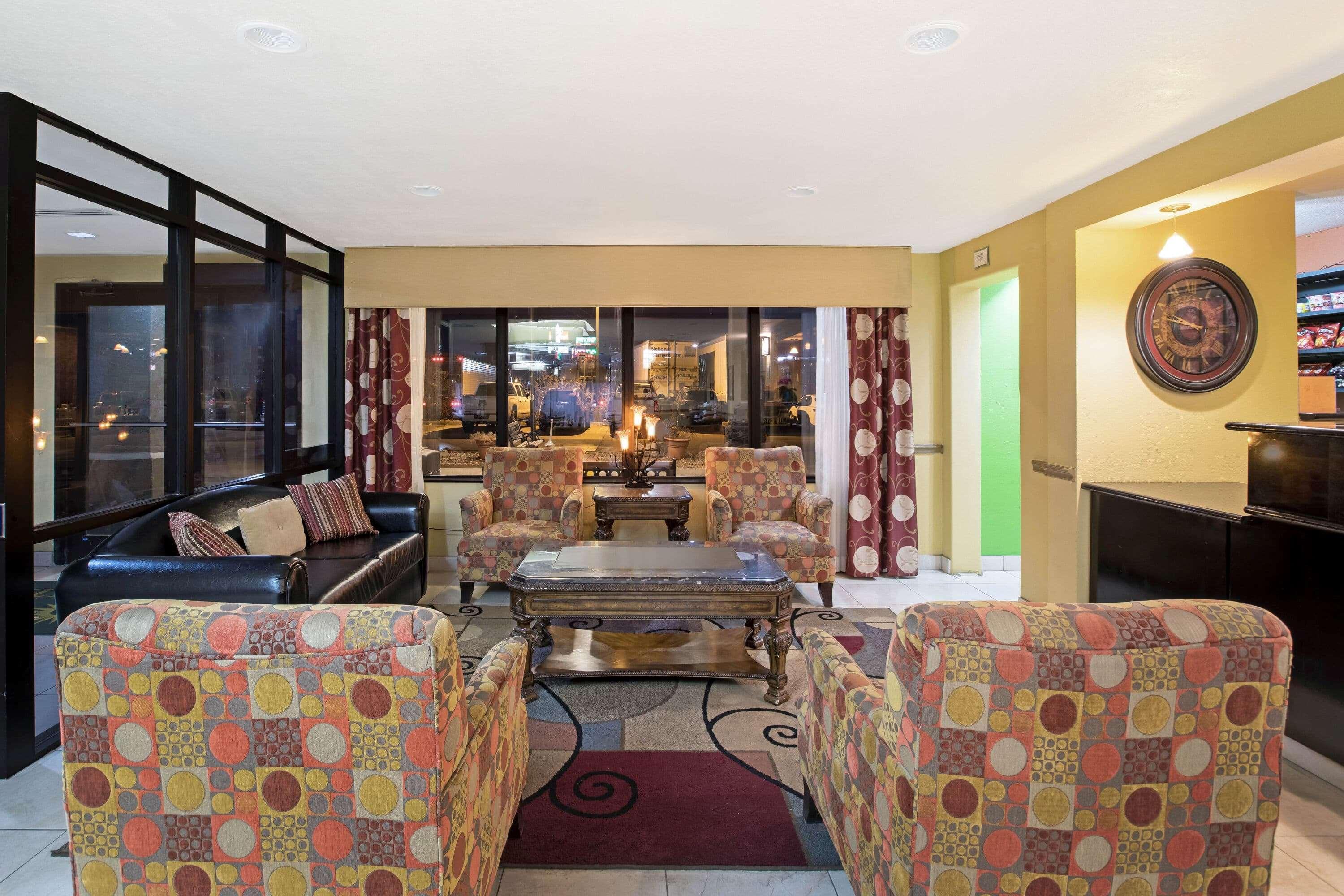La Quinta By Wyndham Salina Hotel Luaran gambar