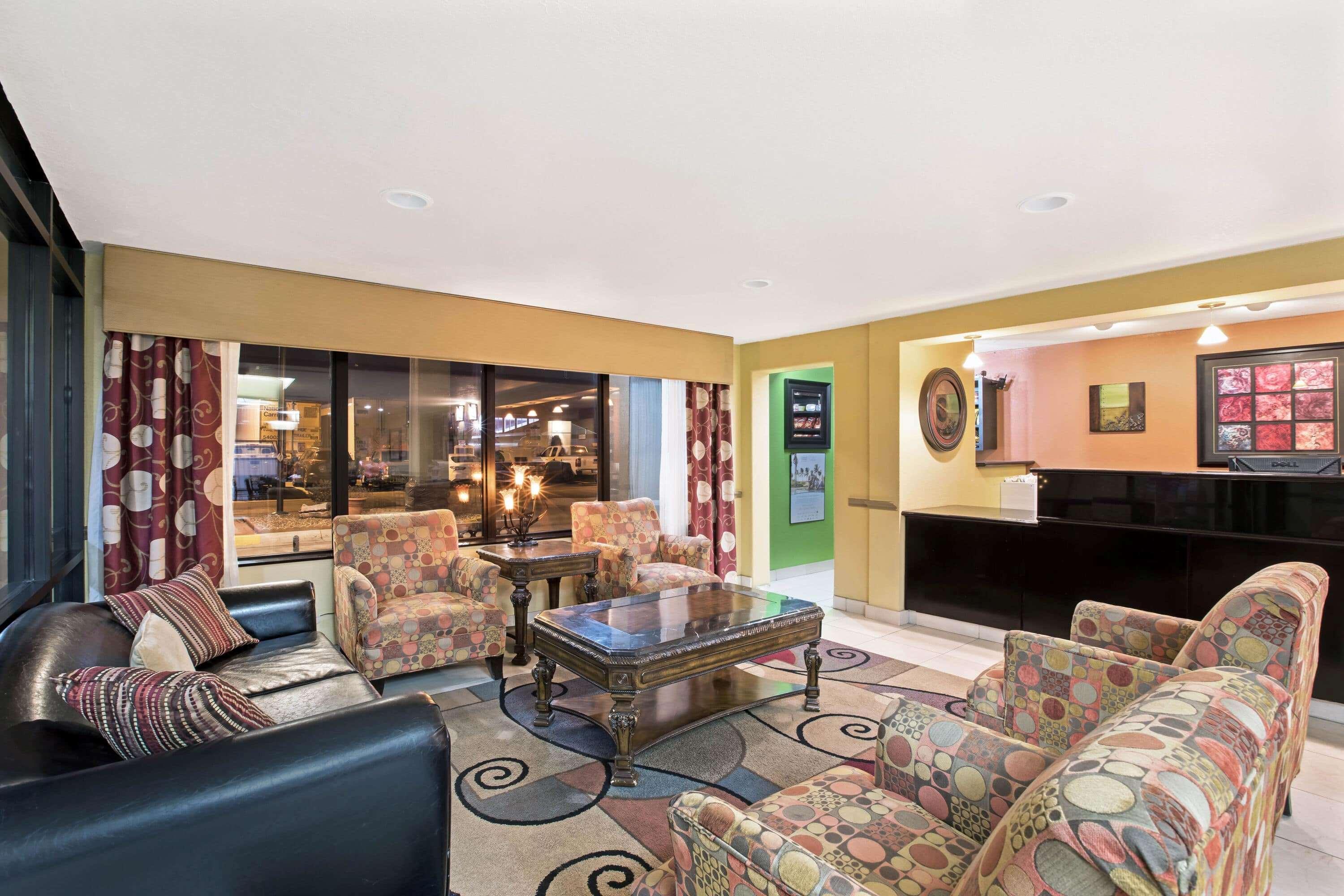 La Quinta By Wyndham Salina Hotel Luaran gambar